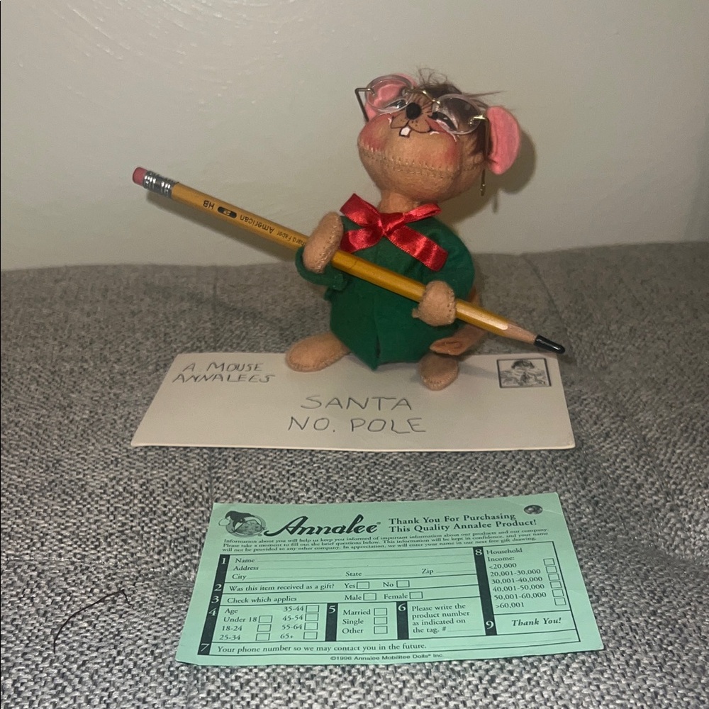 Annalee Mouse with Red Bow and Green Suit